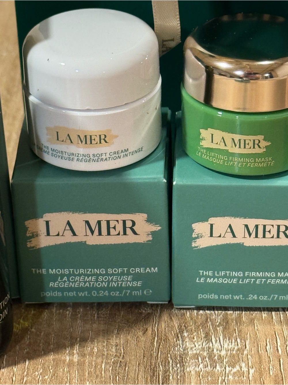 New La Mer 10pc full regimen skin care set. Soft cream, concentrate and more - Picture 4 of 9